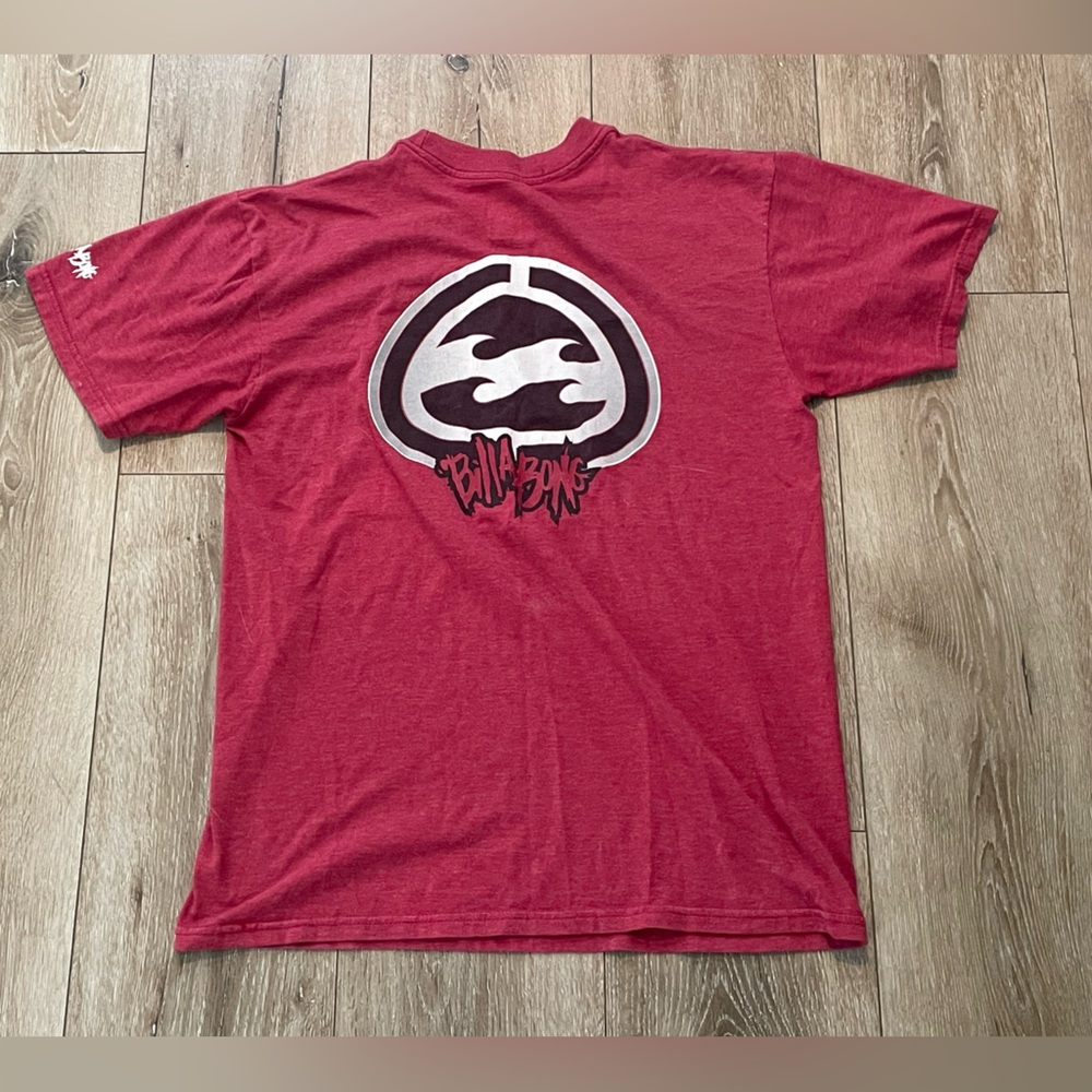 Billabong Mens T Shirt Size M Red Skate Surf Beach Logo Spell Out Short Sleeve